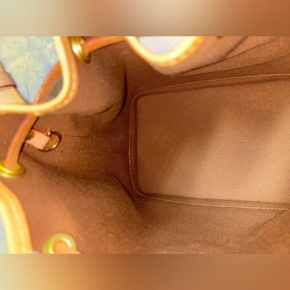 Louis Vuitton monogram, NOE BB purse - Picture 8 of 16